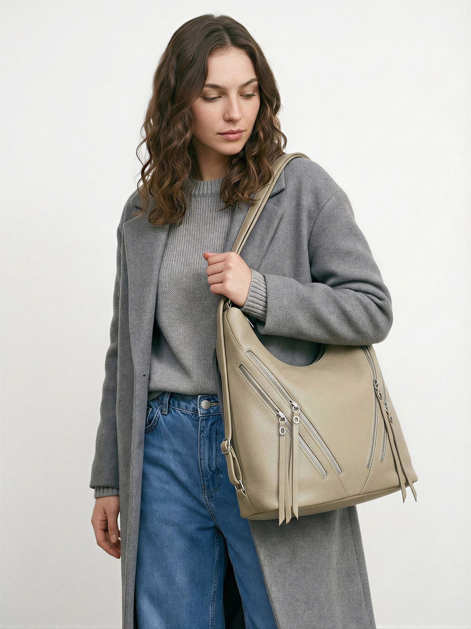 Сумка-шоппер с декоративными пуллерами в ассортименте